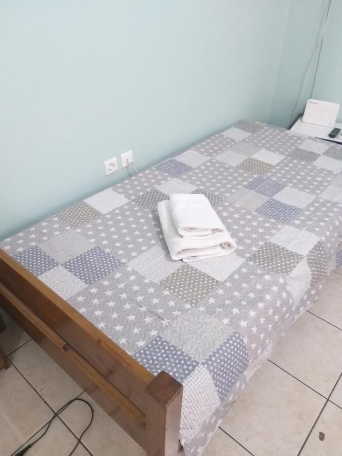 Апартаменти Practical Studio Next To The Subway, Train Station Афіни Екстер'єр фото